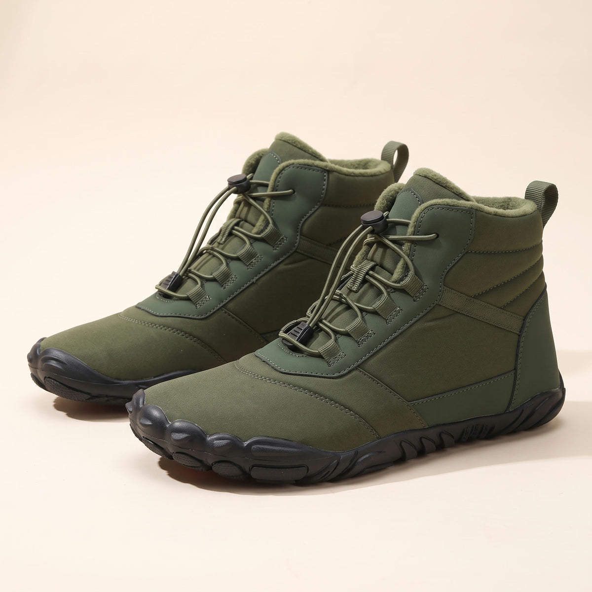 Merel winterboot in groen, paar van opzij