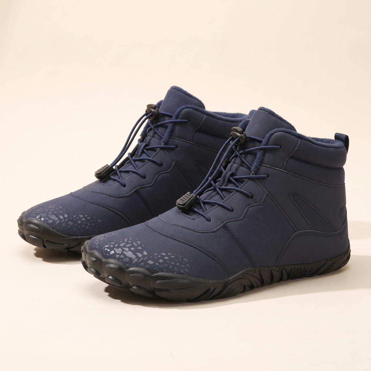 Pluis winterboot in blauw, paar van opzij