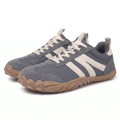 Noor barefoot-sneaker in blauw, een paar schuin van voren